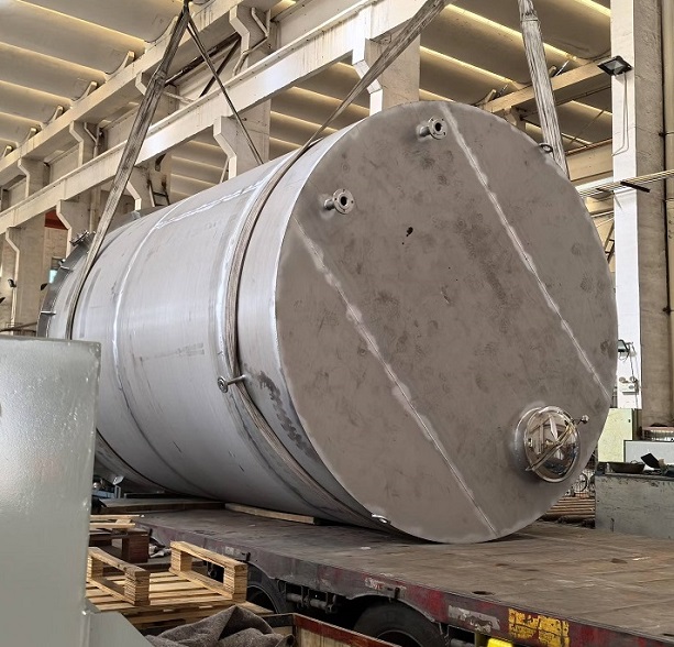 1769158012664982.jpg 不銹鋼儲罐內(nèi)蒙古1.jpg